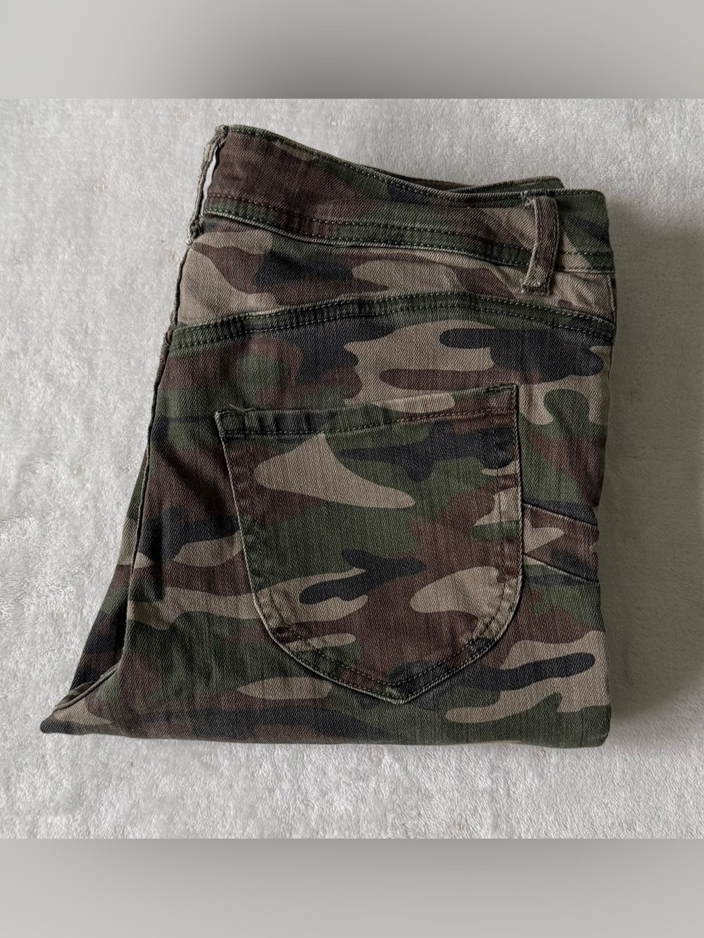 Forever 21 Push-Up Skinny Stretch High Rise Jeans Camouflage Print Size M